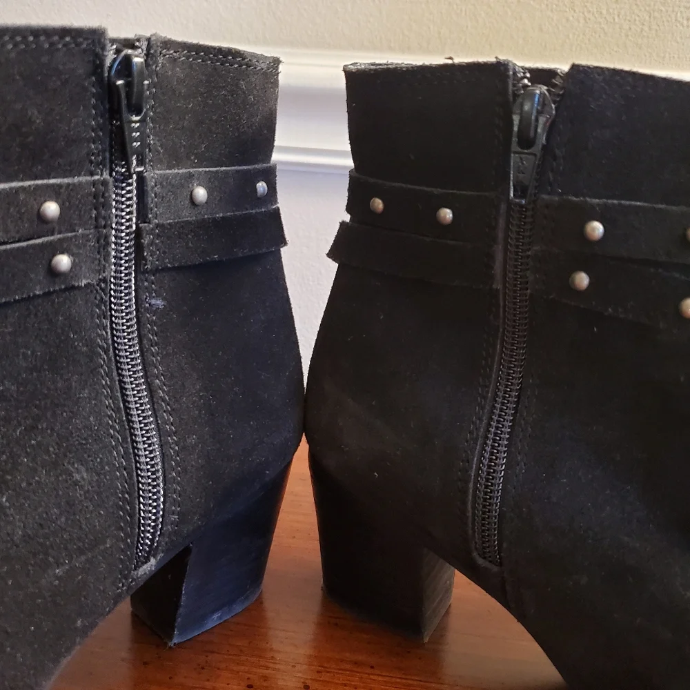 Women’s Matisse‎ Camryn Boots Black Size 6W Leather with Buckle and Studs